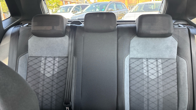 Volkswagen Polo 1.0 TSI R-Line 5dr Petrol Hatchback - Image 16